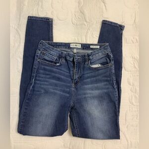 Black Daisy Skinny Jeans. Size: 9/29